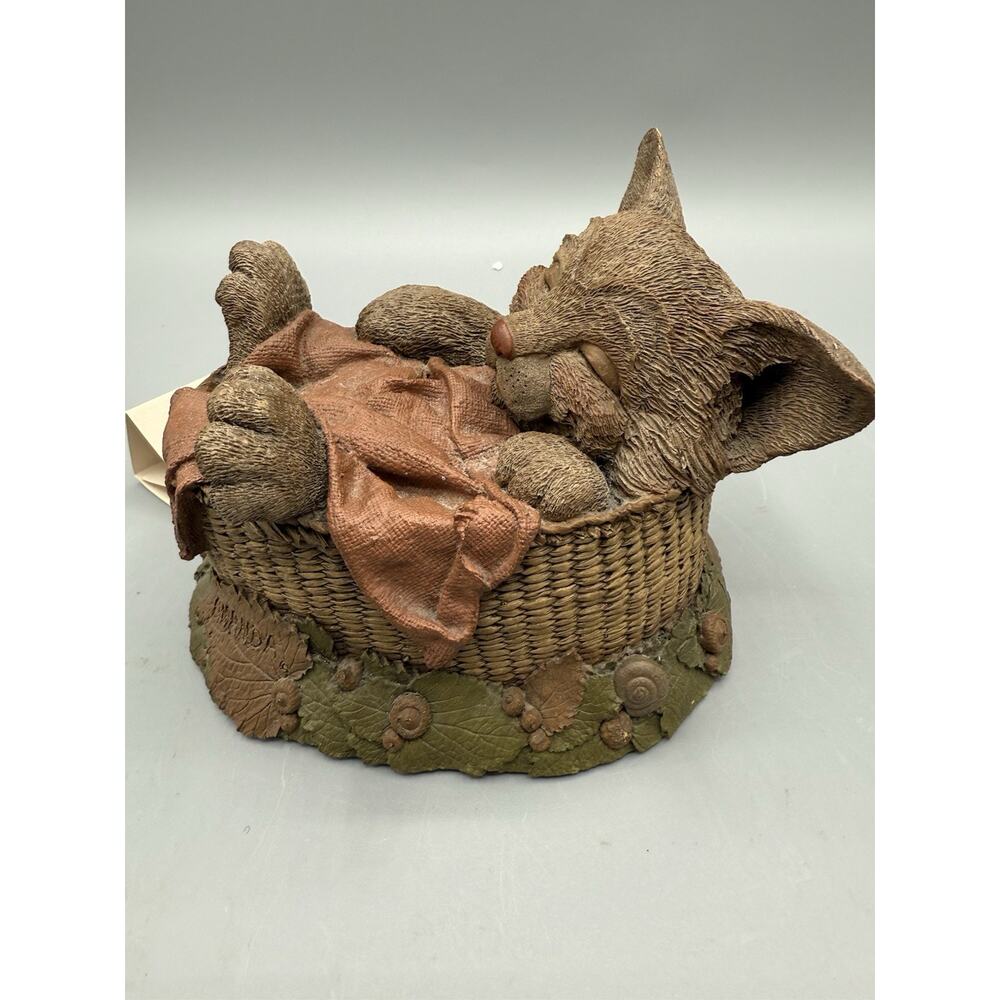 Vintage Amanda #9065 Sleeping Cat Figurine in Basket w/ Blanket 1993 by Willitts